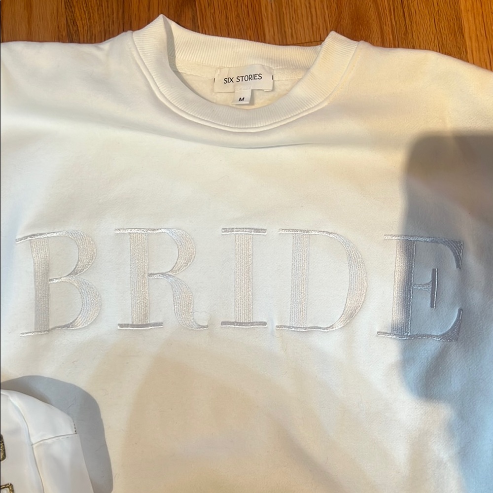 Crewneck 'Bride' Sweatshirt - White - Picture 3 of 5